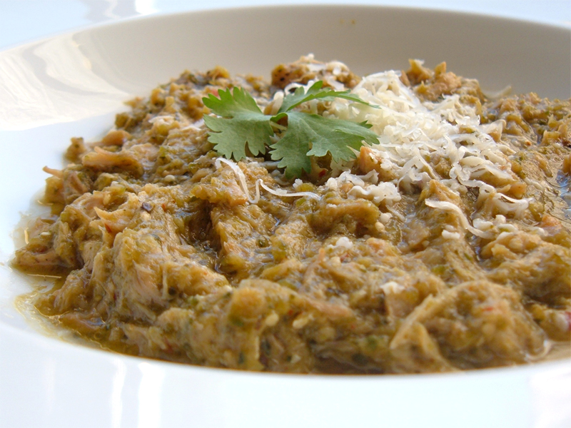 Chile Verde with Aged White Cheddar Cheese Chile Verde with Aged White Cheddar Cheese
