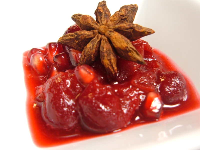 Tart Cranberry Sauce with a Burst of Pomegranate Tart Cranberry Sauce with a Burst of Pomegranate