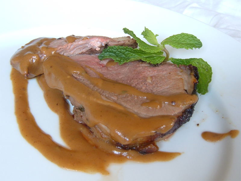 Roasted Leg of Lamb with Gravy Roasted Leg of Lamb with Gravy