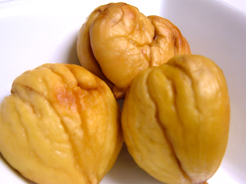 Peeled, Roasted Chestnuts Peeled, Roasted Chestnuts