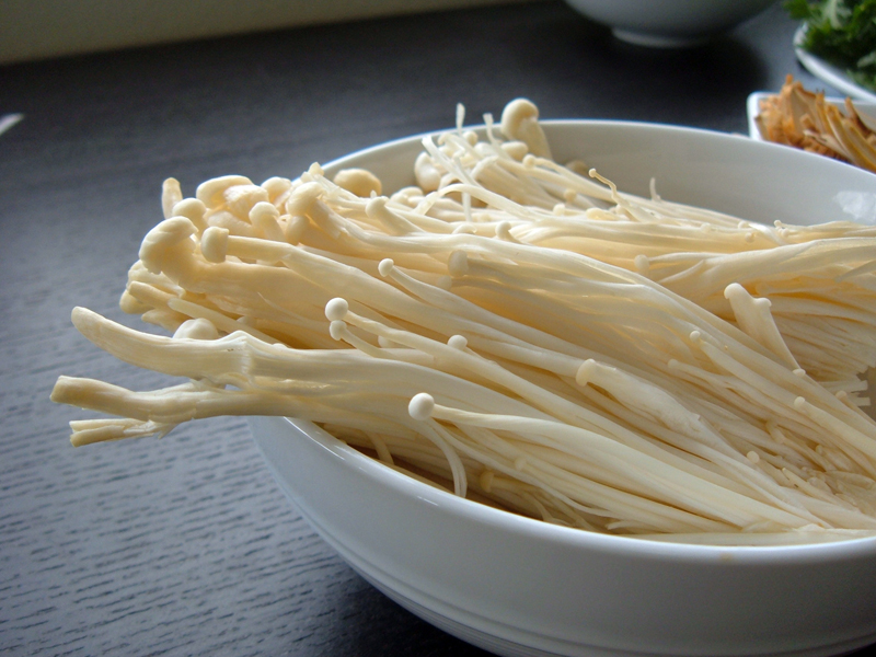 Sukiyaki: Enokitake Sukiyaki: Enokitake